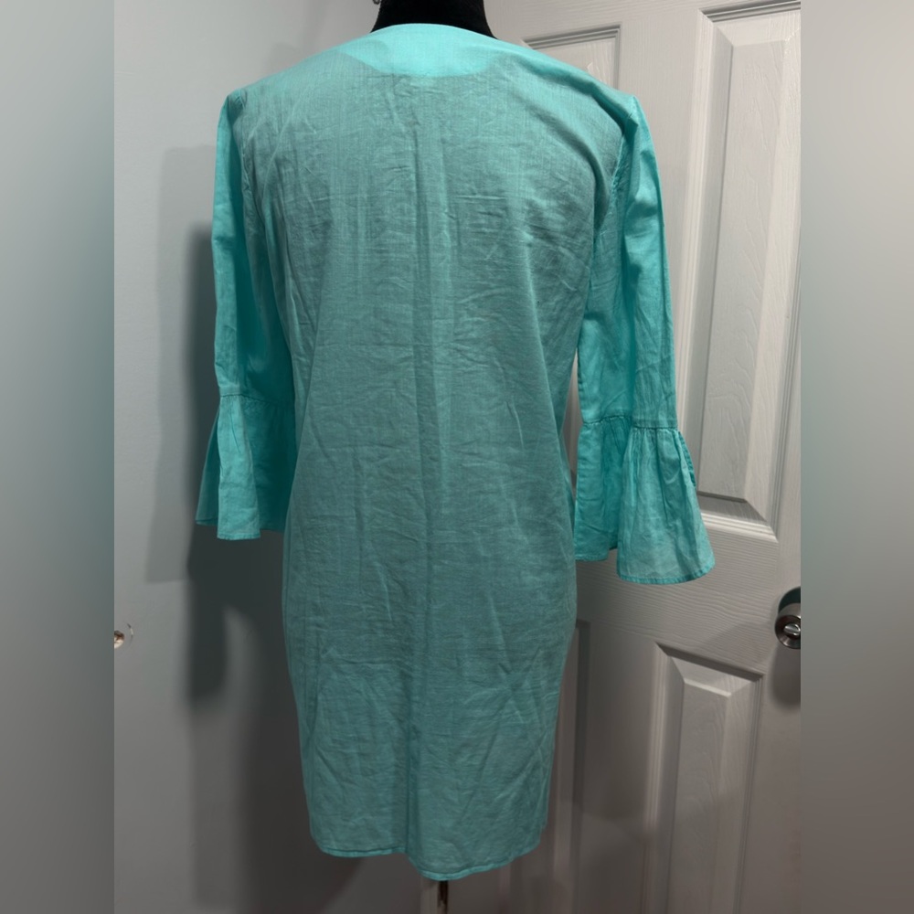 Lilly Pulitzer Aqua Tunic with White Detailing - Picture 5 of 10